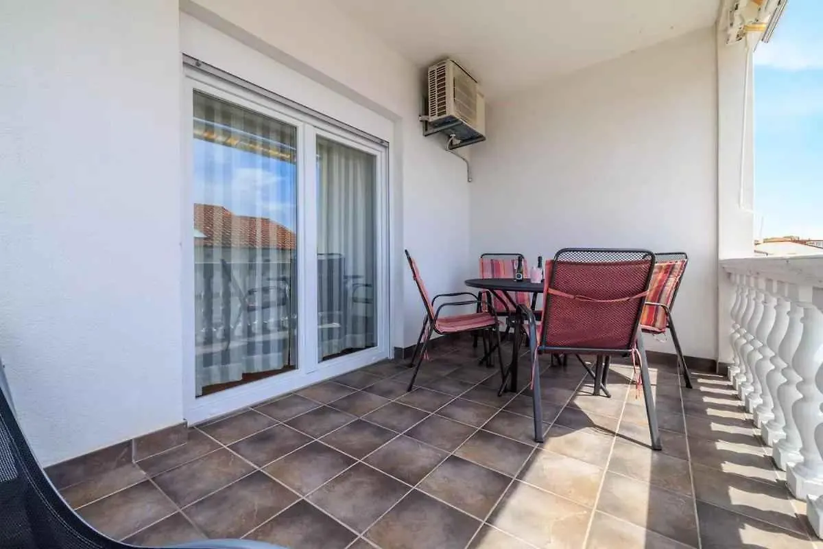 One-Bedroom Apartment In Crikvenica Lxxix Dramalj Chorwacja