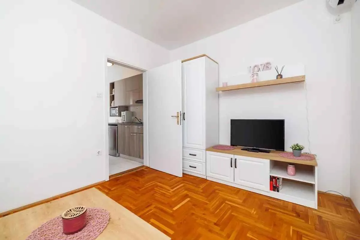 One-Bedroom Apartment In Crikvenica Lxxix Dramalj Chorwacja